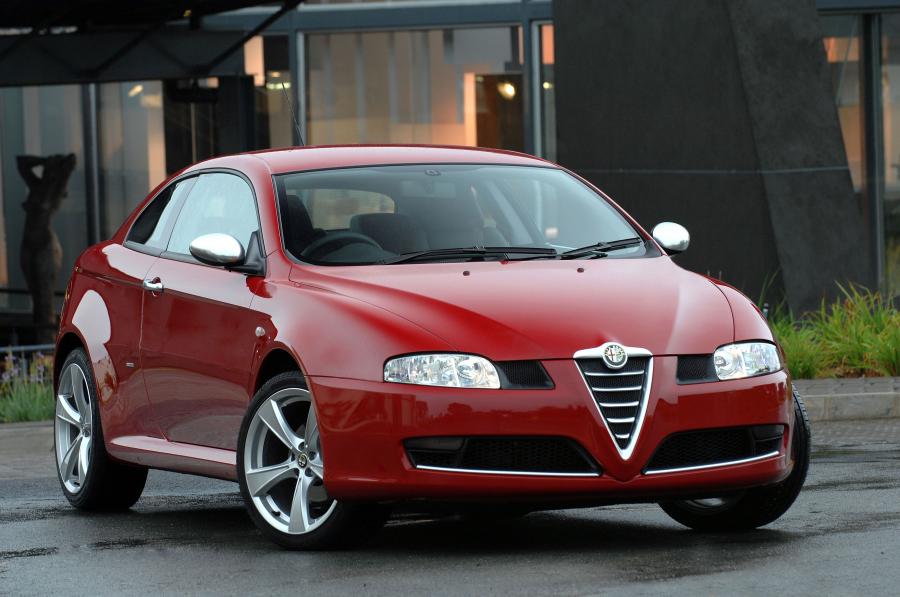  Alfa Romeo GT Q2 (937C) 2008 года  (ZA) (фото 16 из 31)